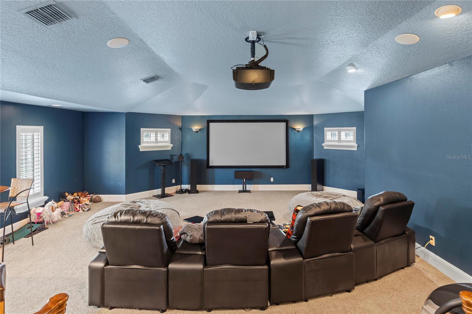 LAKE MARKHAM PRESERVE - Residential