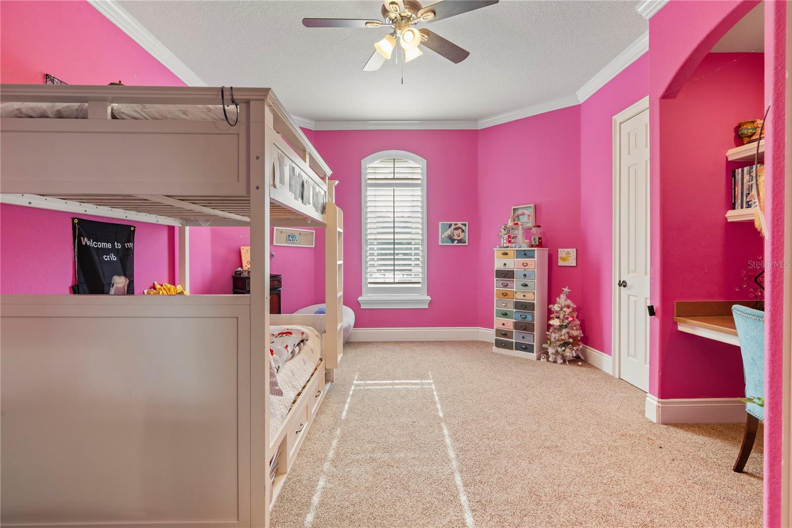 LAKE MARKHAM PRESERVE - Residential