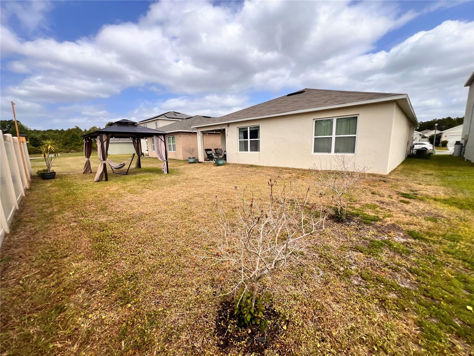 MEADOW WALK PH 1 - Residential