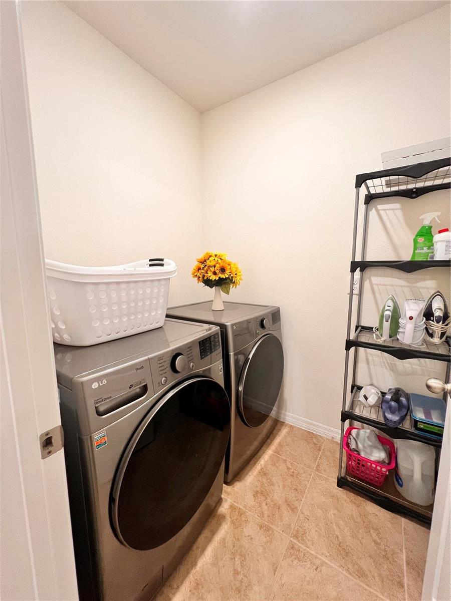 MEADOW WALK PH 1 - Residential