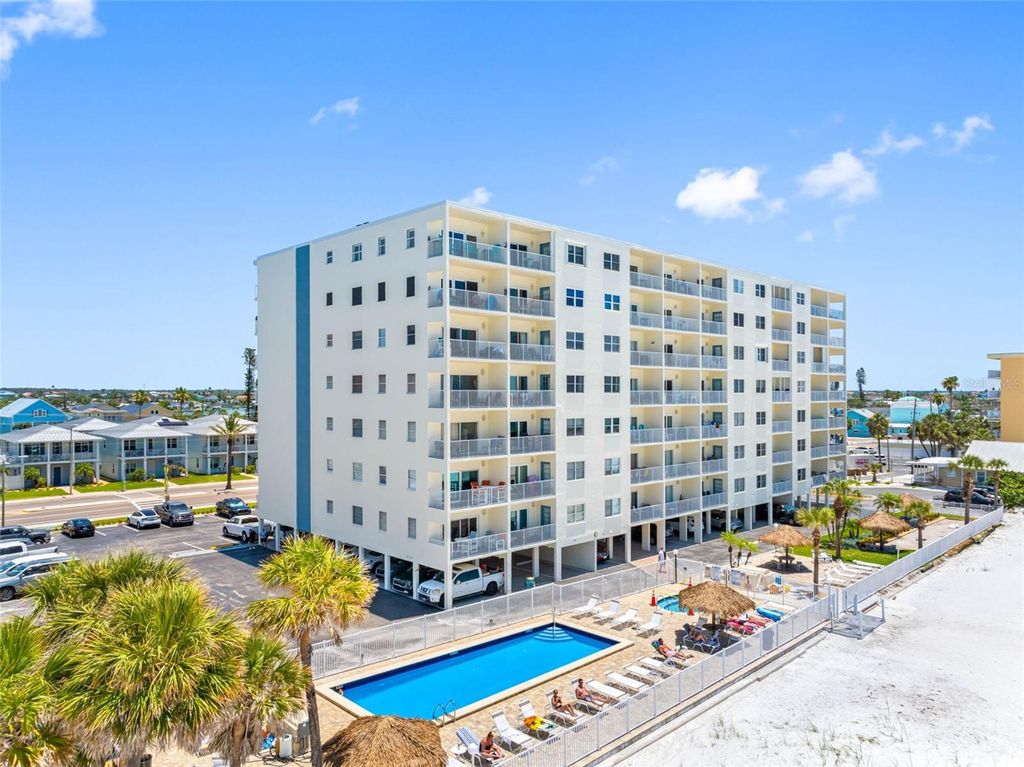 Photo of 13500 Gulf Boulevard #605, Madeira Beach, FL 33708 (MLS # TB8524234)