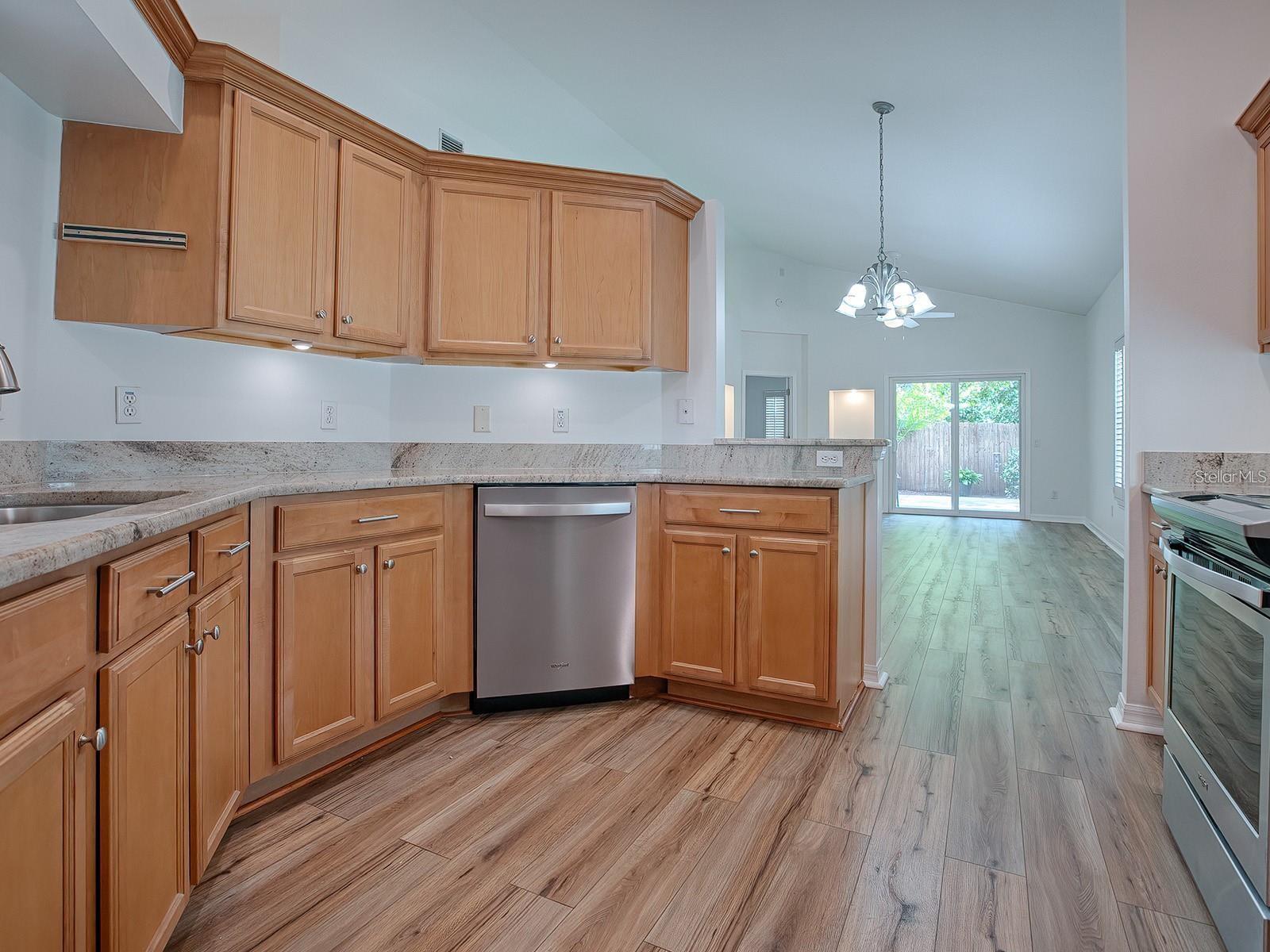 COUNTRY CLUB OF MOUNT DORA PH 02-9 - Residential