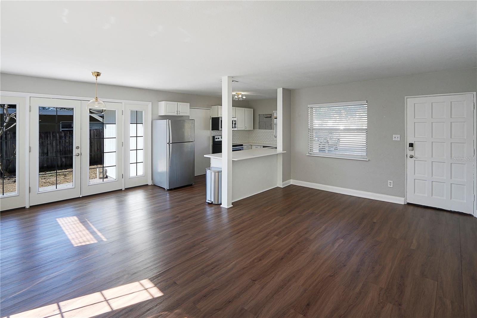 5202 LAKE HOWELL ROAD