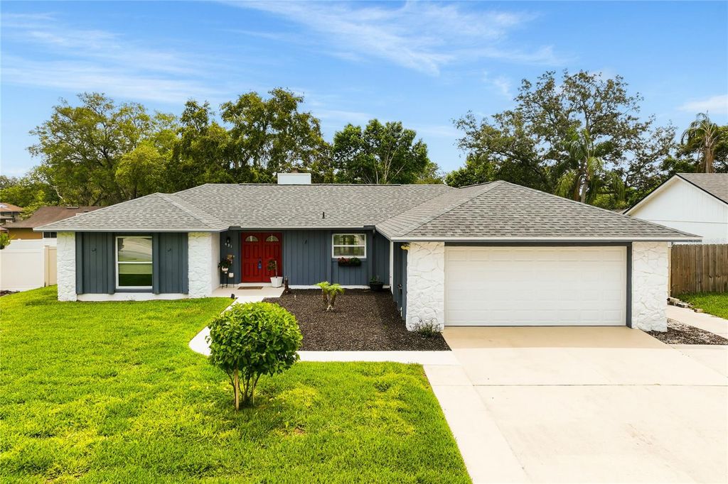 Photo of 421 Bridle Path, Casselberry, FL 32707 (MLS # O6412740)