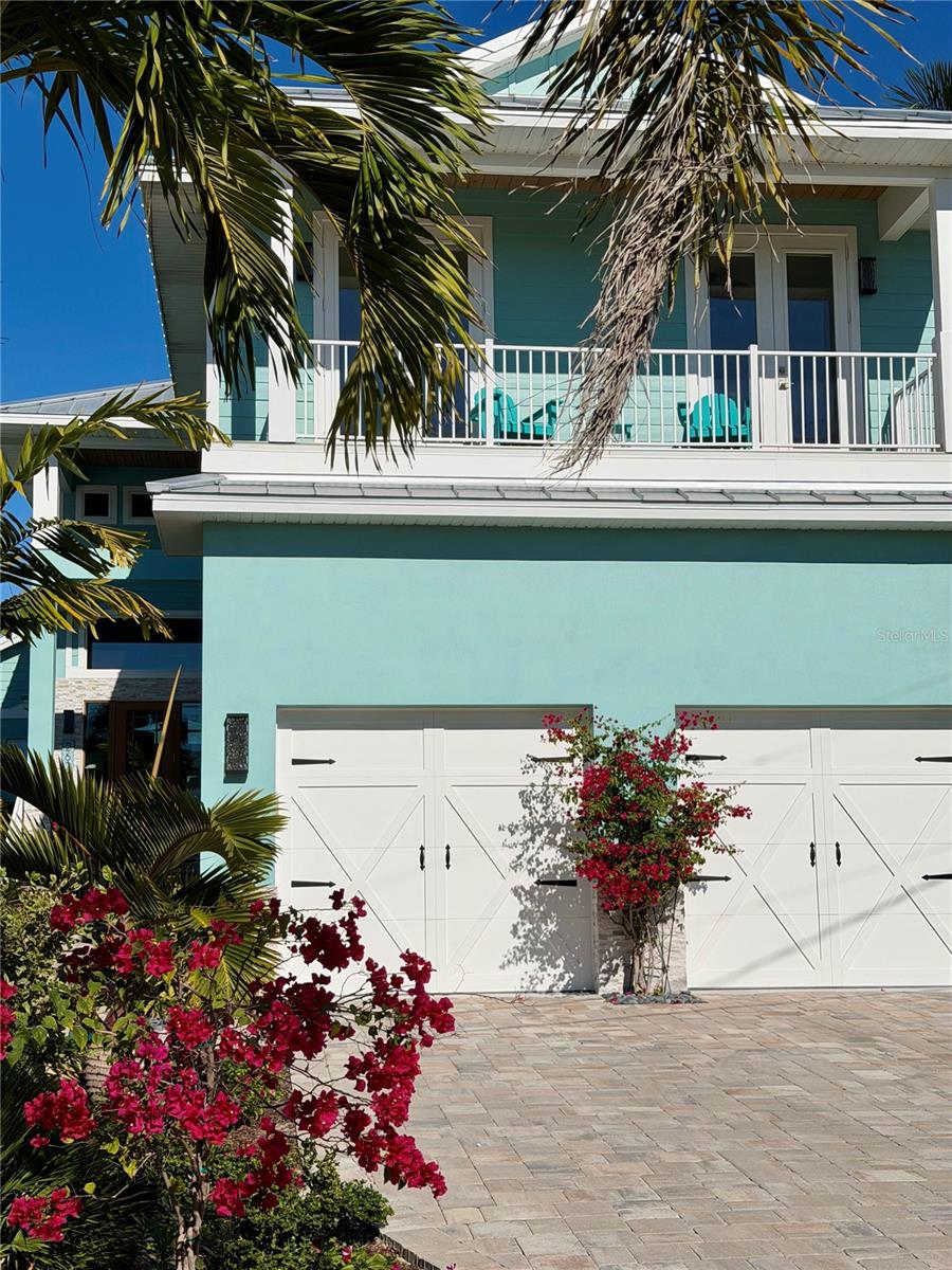 SARASOTA BEACH - Residential