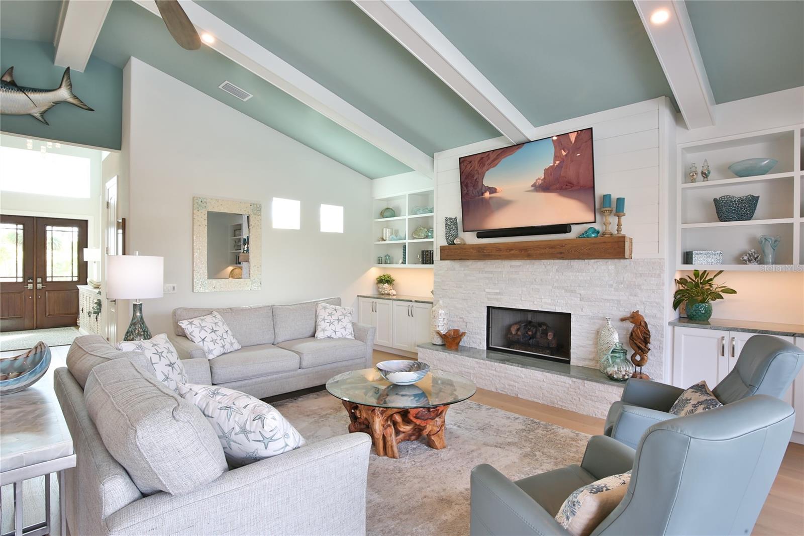 SARASOTA BEACH - Residential
