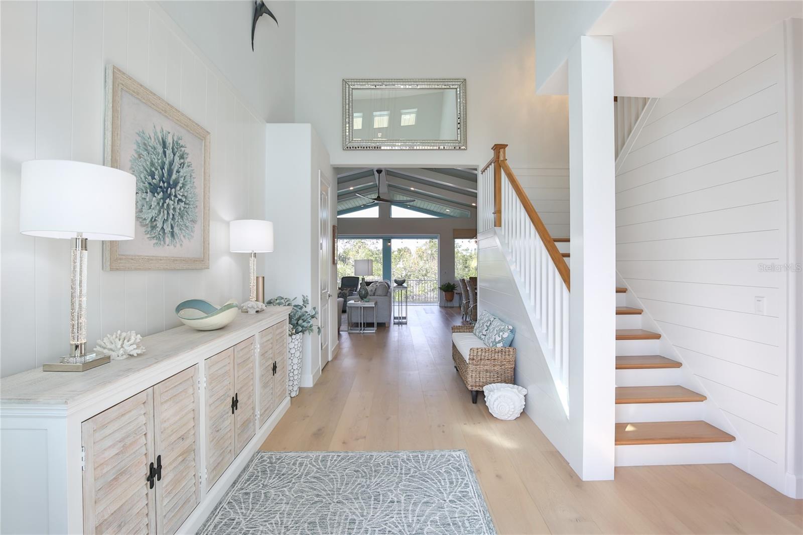 262 ISLAND CIRCLE