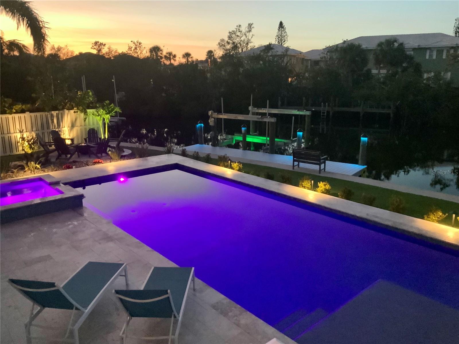 SARASOTA BEACH - Residential