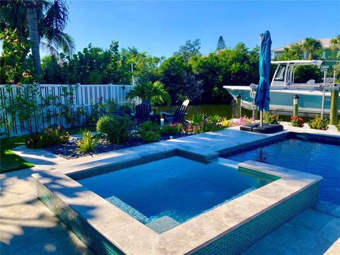 262 ISLAND CIRCLE SARASOTA FL 34242