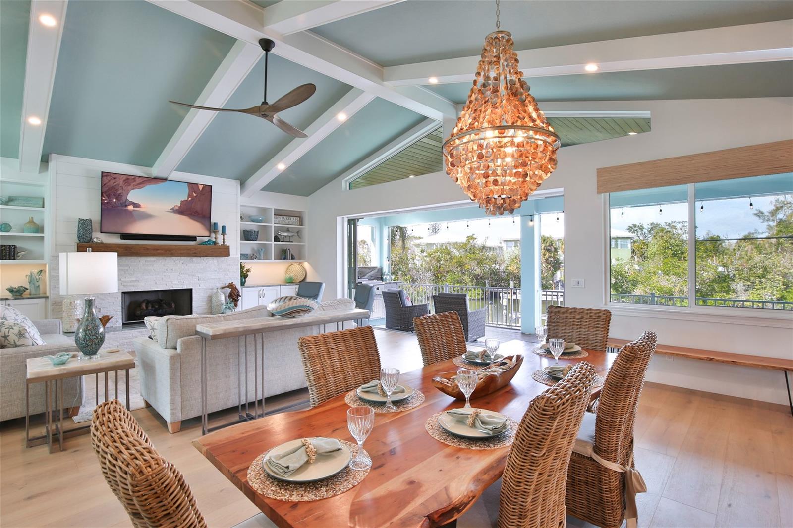 SARASOTA BEACH - Residential