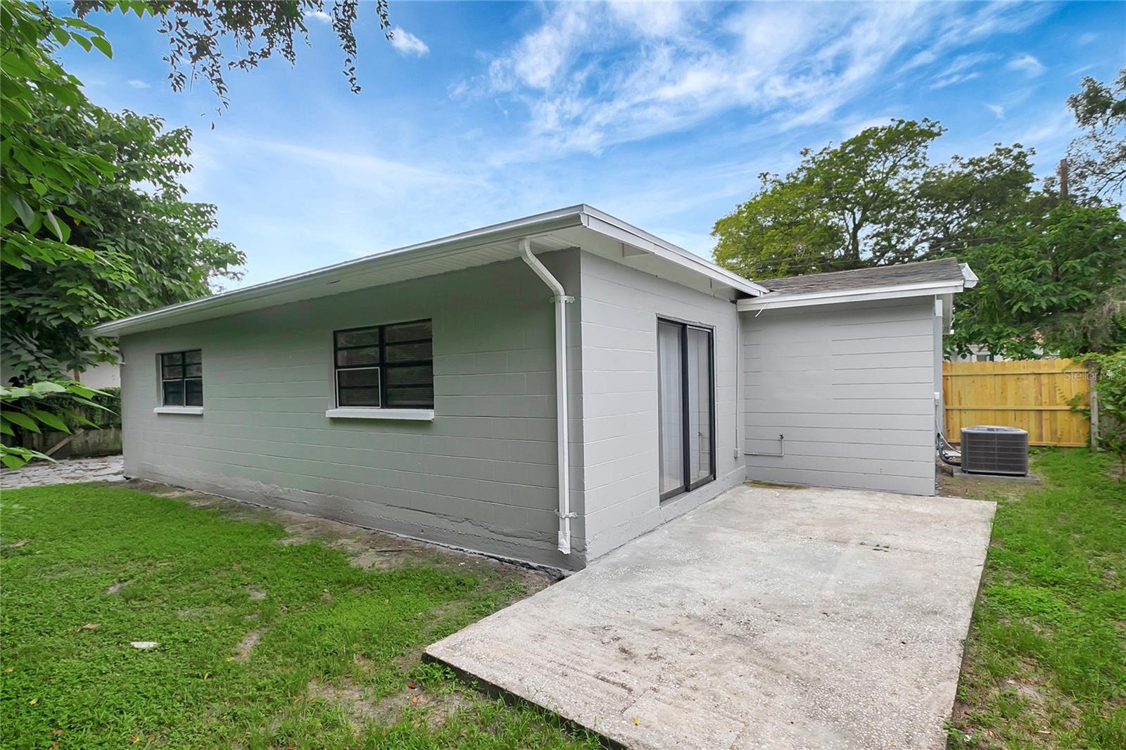 TAMPA OVERLOOK - Residential