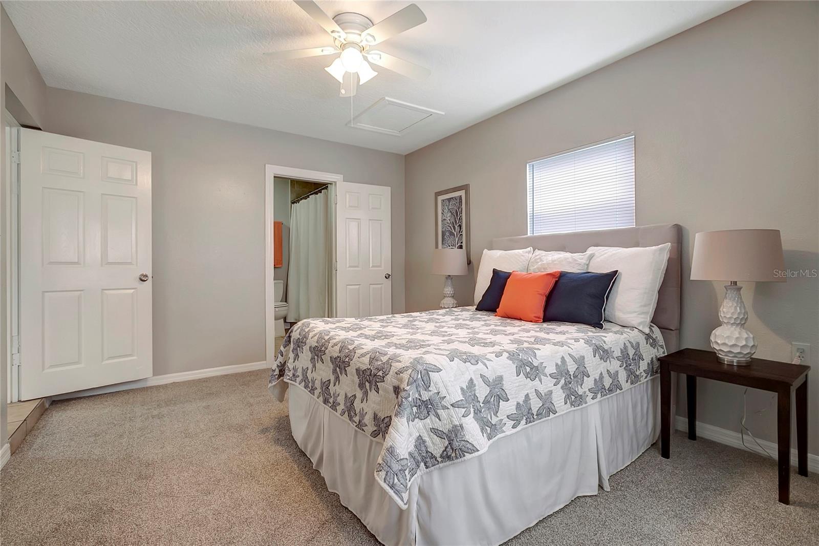 TAMPA OVERLOOK - Residential