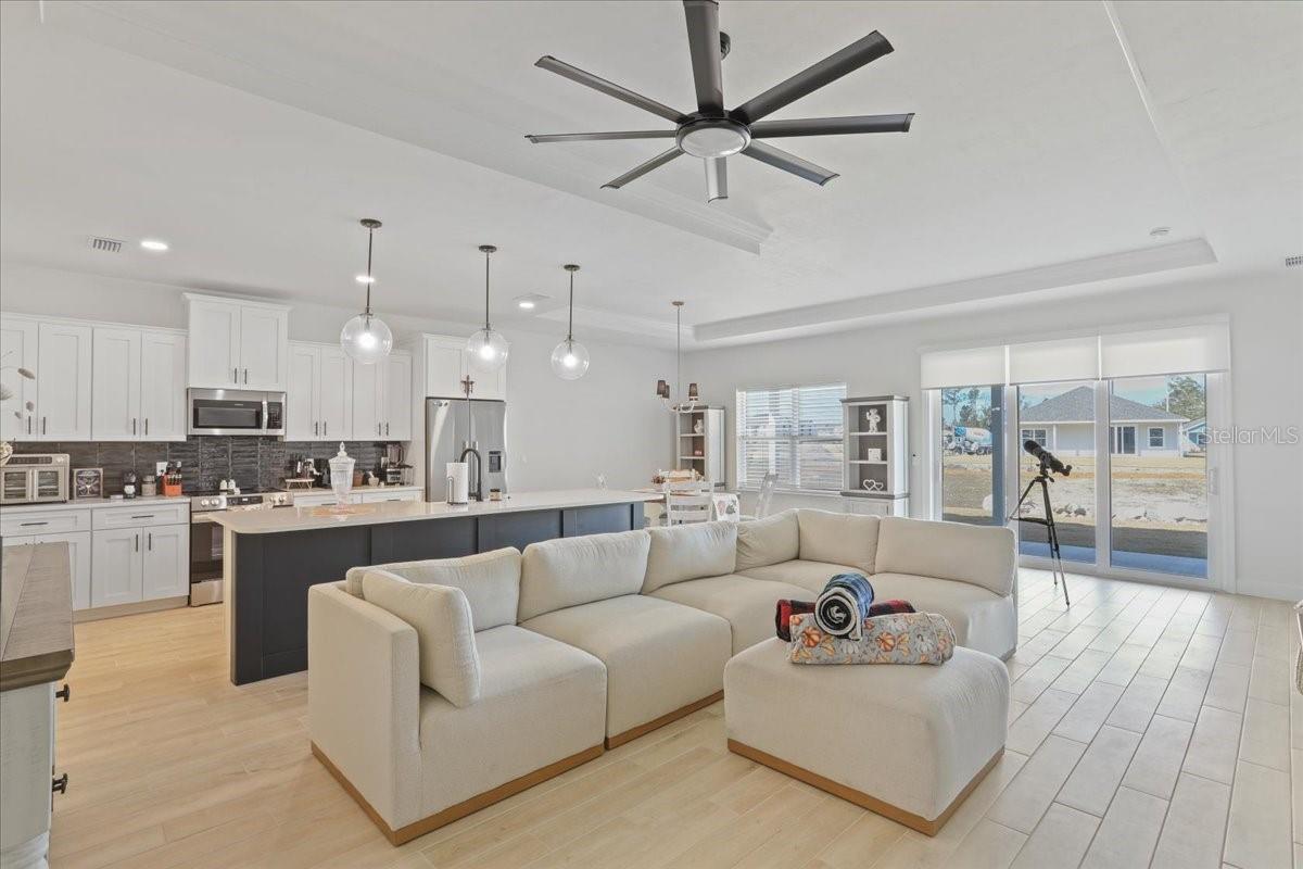 GRAND OAKS AT TOWER PH 3 PB 38 PG 70 - Residential