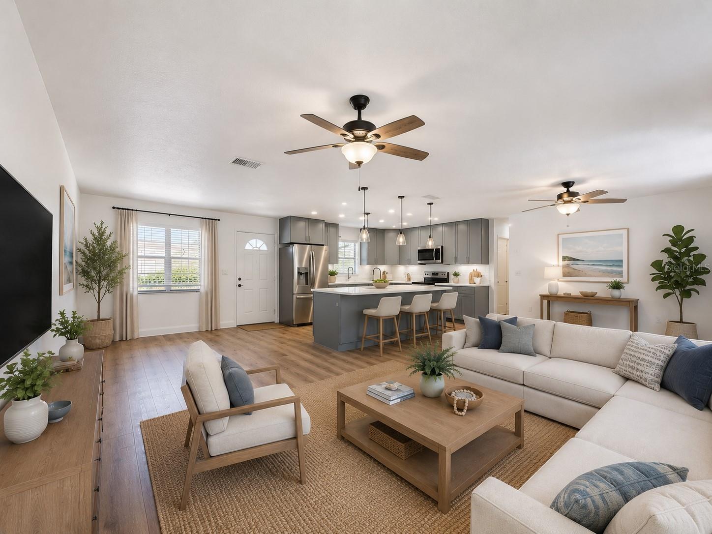 COUNTRY CLUB VILLAS CONDO - Residential