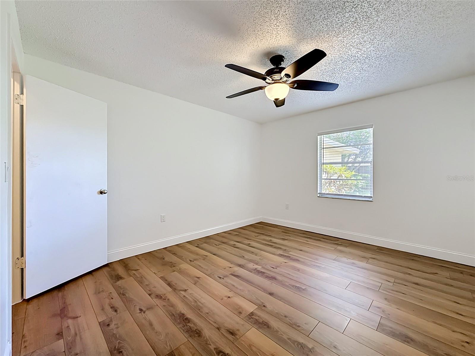 COUNTRY CLUB VILLAS CONDO - Residential