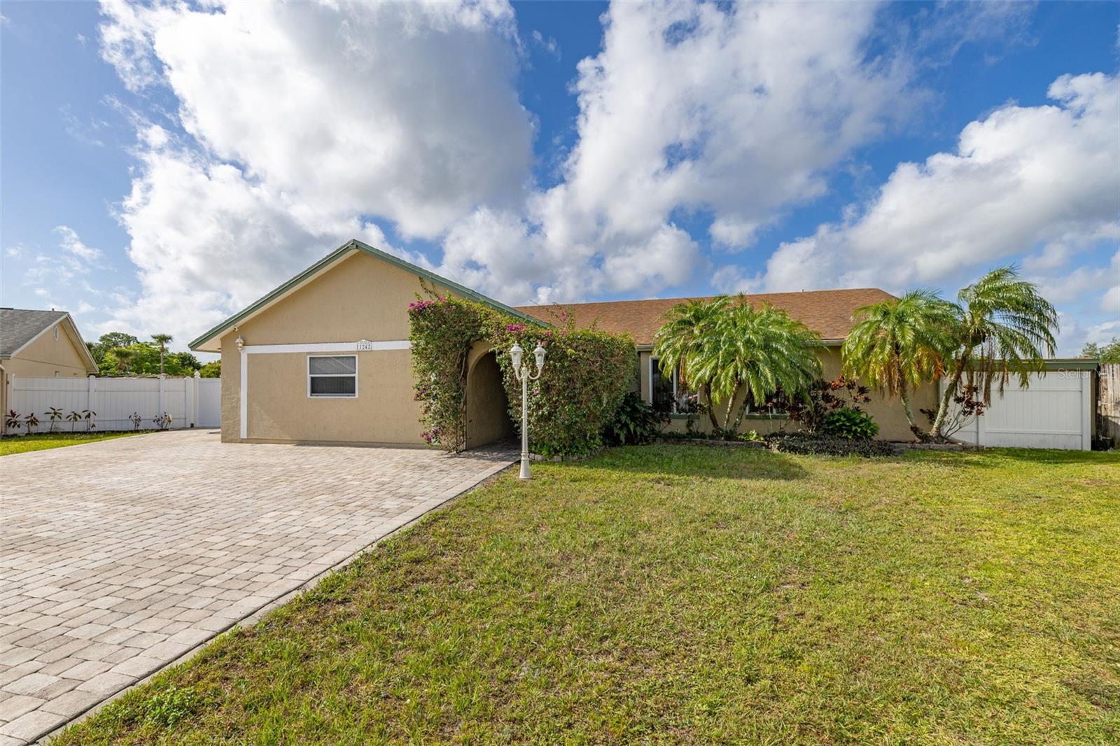 11242 STONE GATE COURT