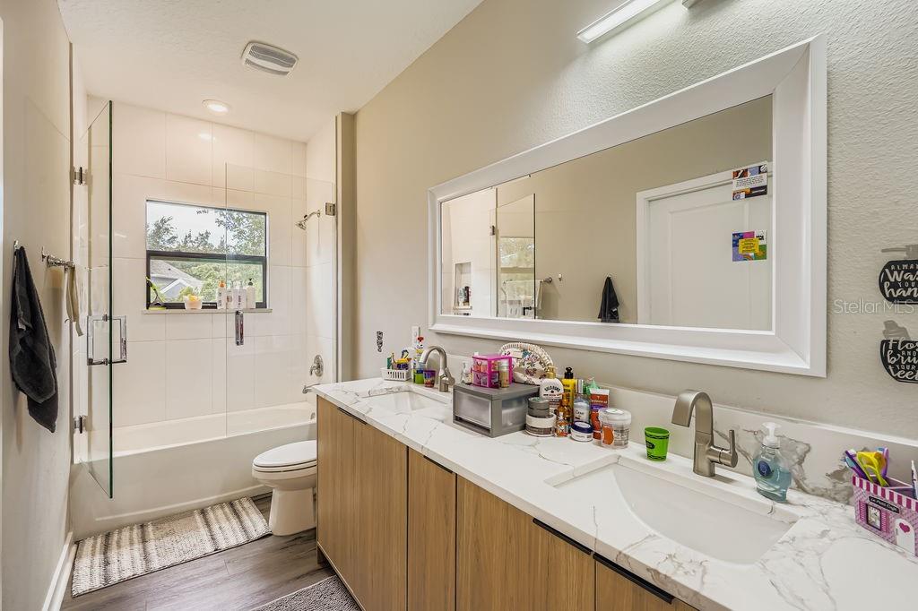 PEARL LAKE PARK - Residential
