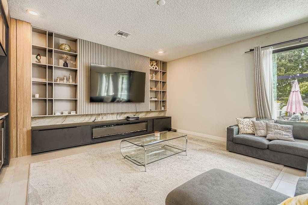 PEARL LAKE PARK - Residential