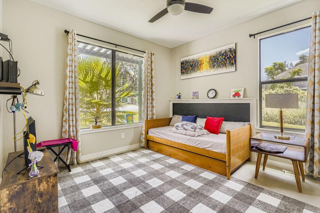 PEARL LAKE PARK - Residential