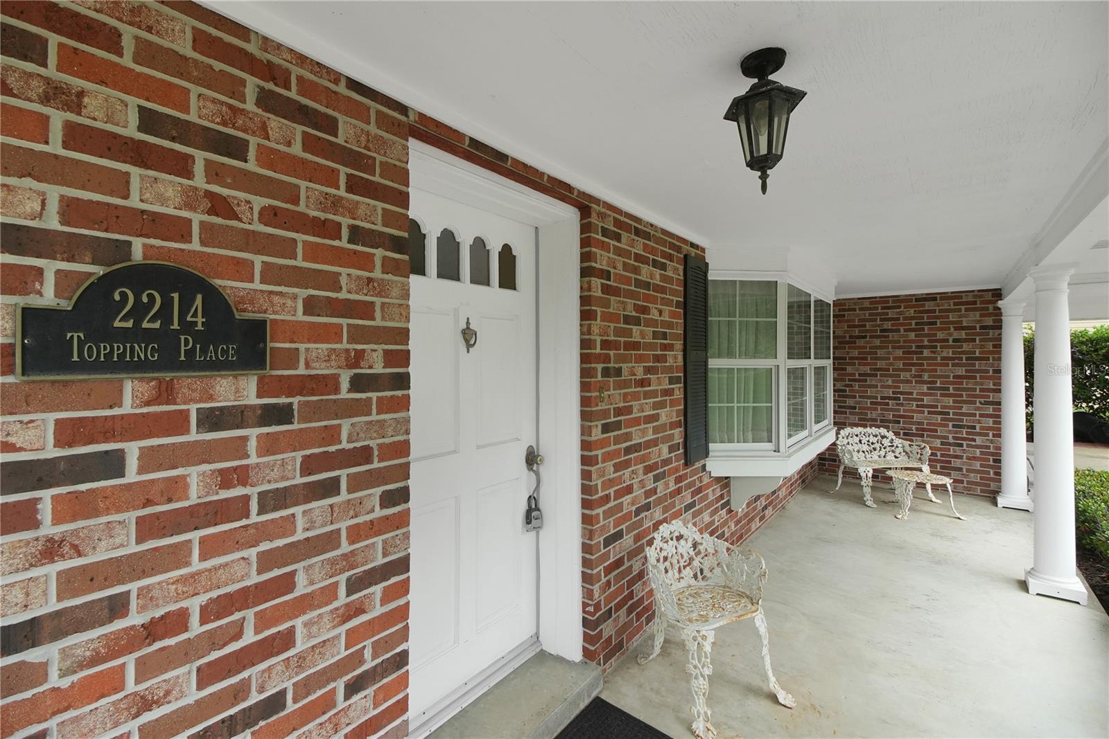 2214 TOPPING PLACE