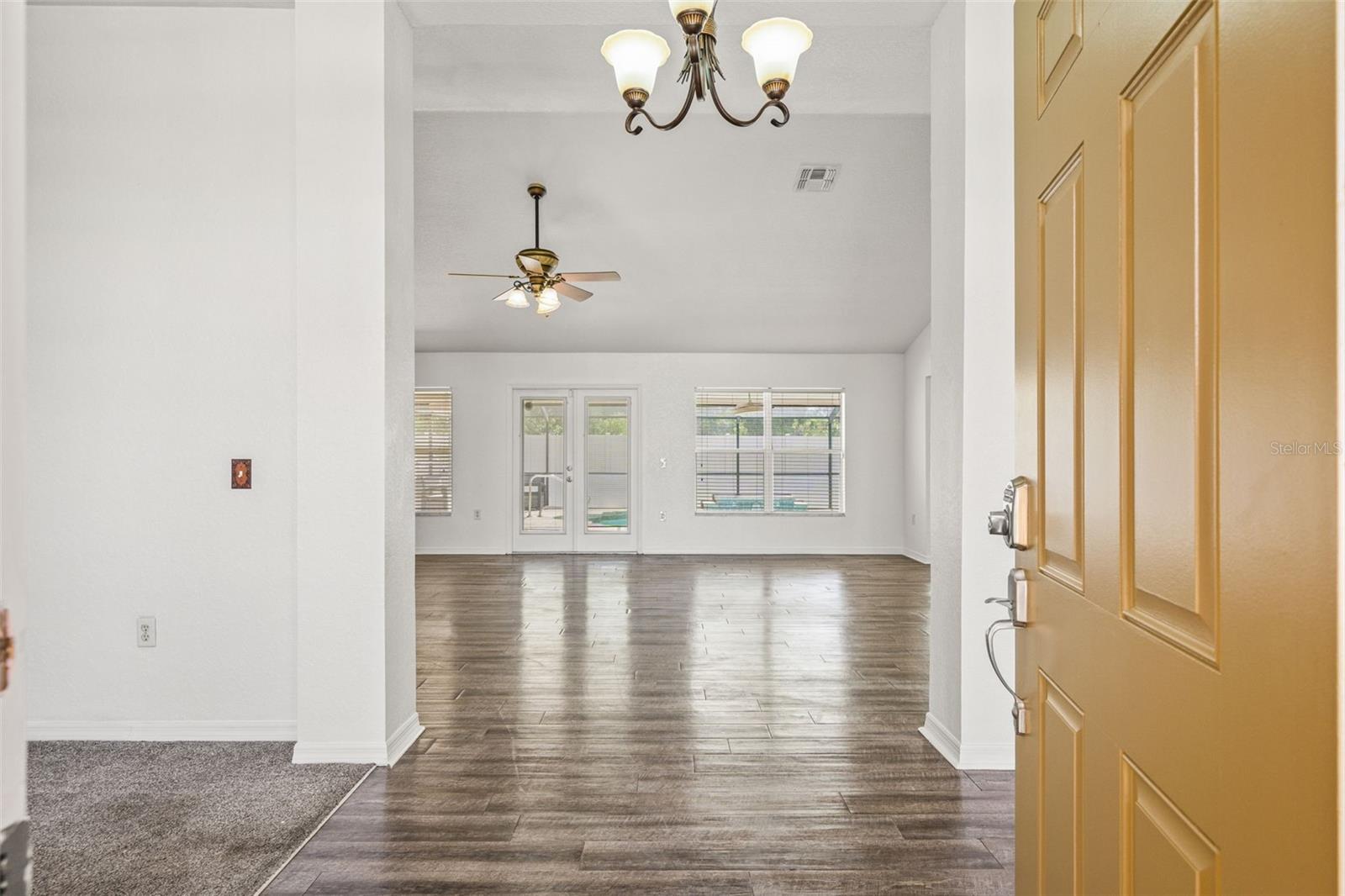 SPRING HILL - Residential