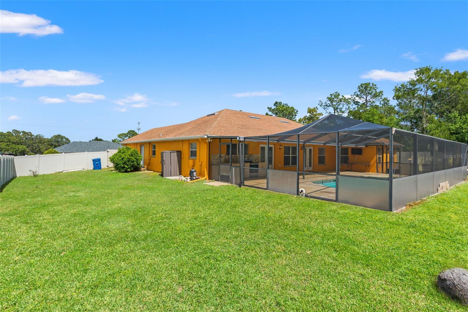 SPRING HILL - Residential