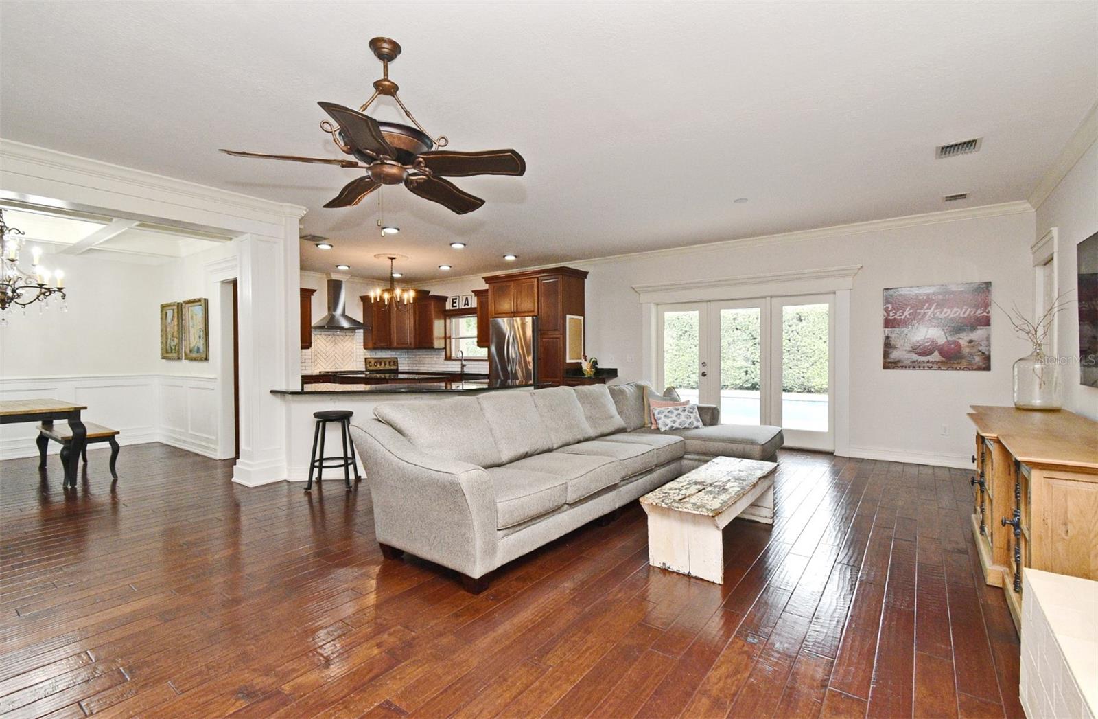 1653 CHEYENNE TRAIL