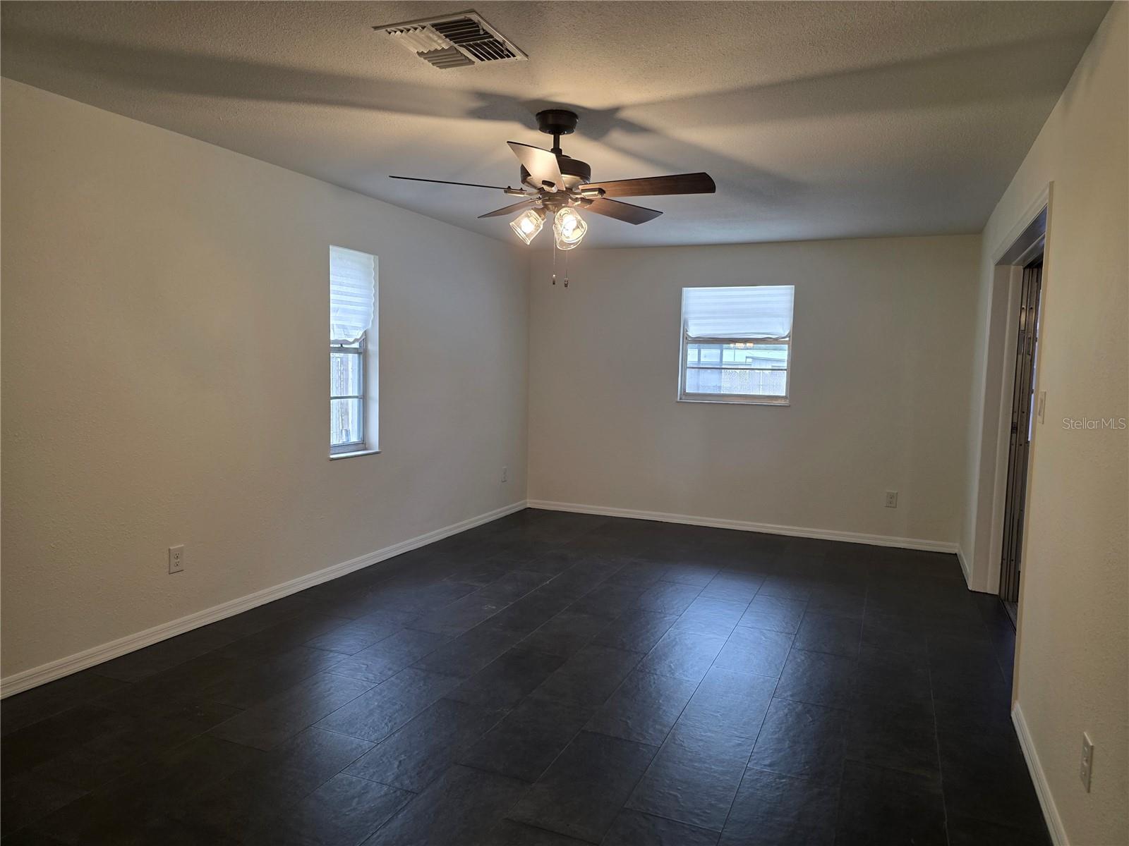 CITY ZEPHYRHILLS - Residential Lease