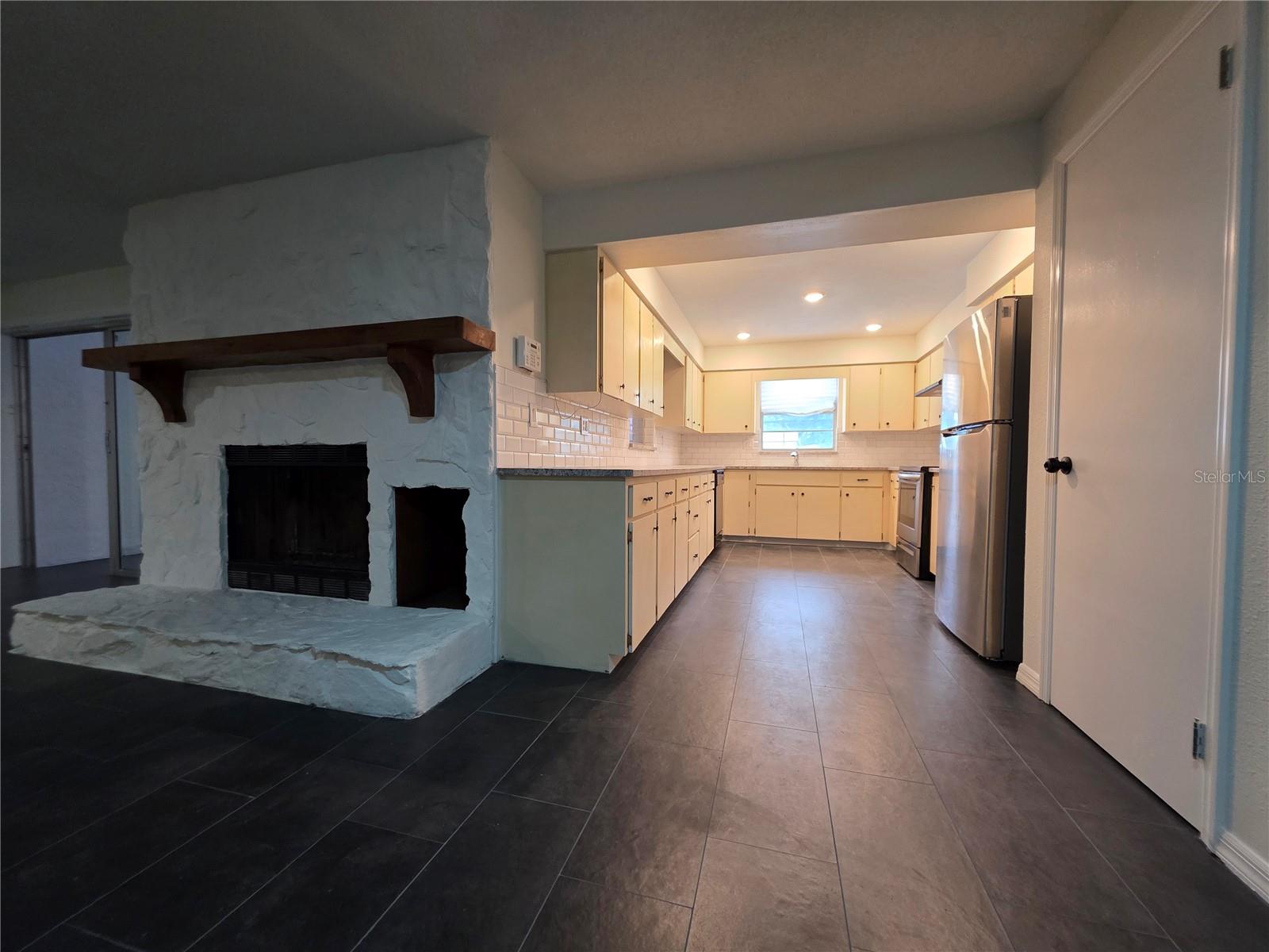 CITY ZEPHYRHILLS - Residential Lease