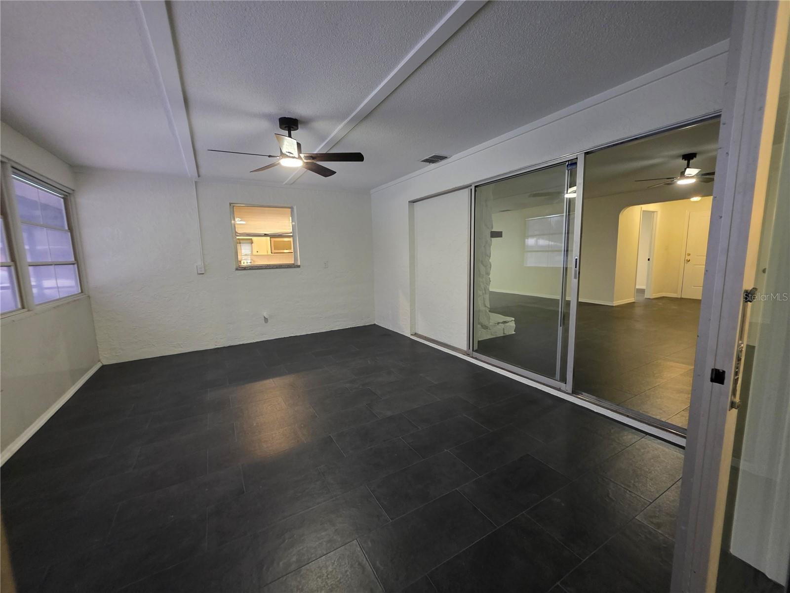 CITY ZEPHYRHILLS - Residential Lease