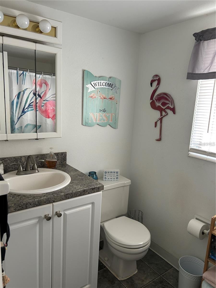 BAYSHORE GARDENS APTS 5 - Residential