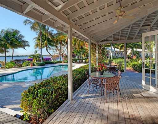 BURGESS ISLAND - Residential