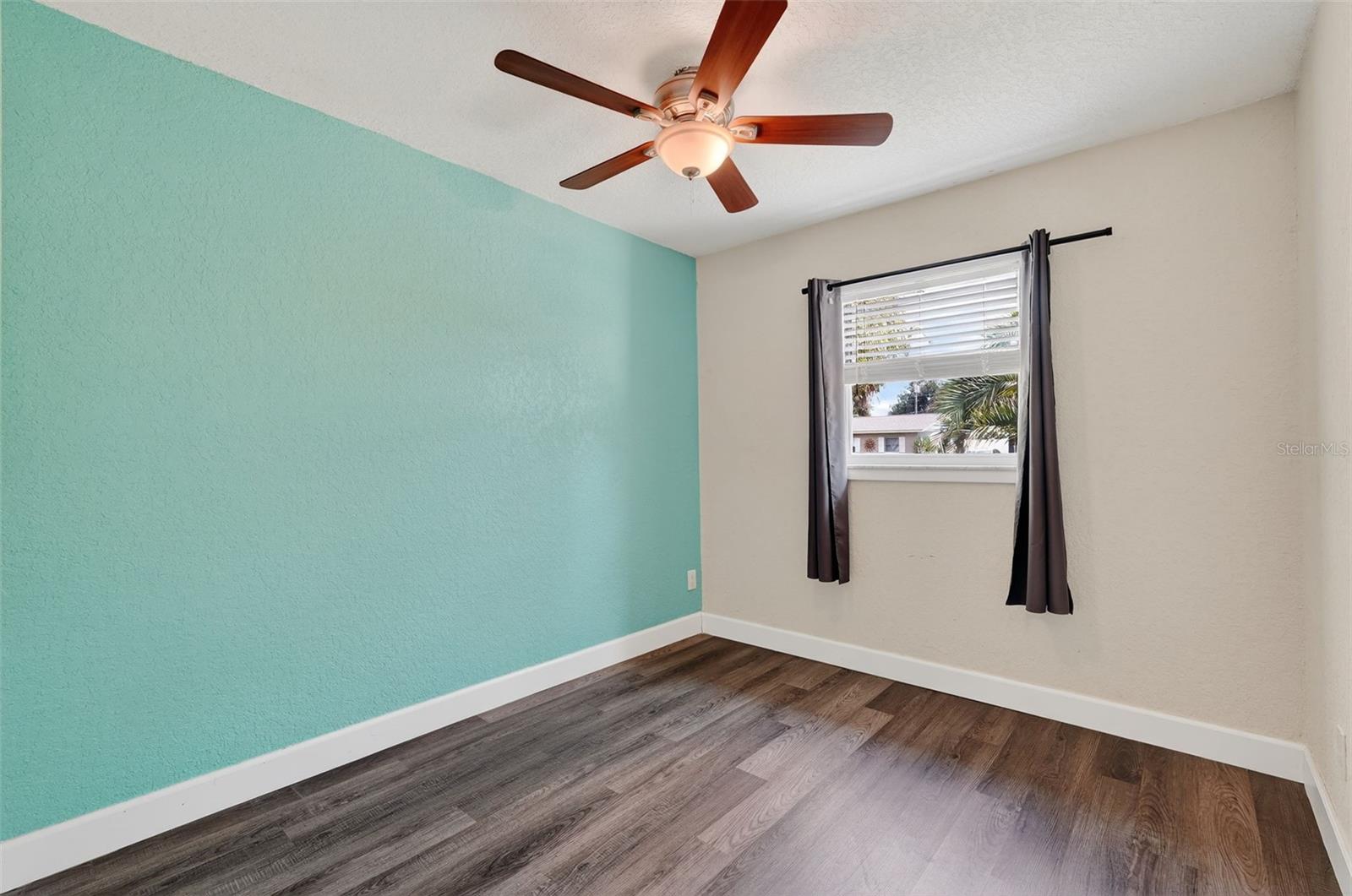 SEMINOLE LAKE VILLAGE 1ST ADD - Residential Lease