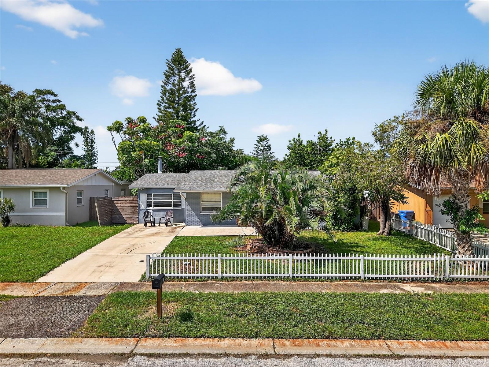 SEMINOLE LAKE VILLAGE 1ST ADD - Residential Lease