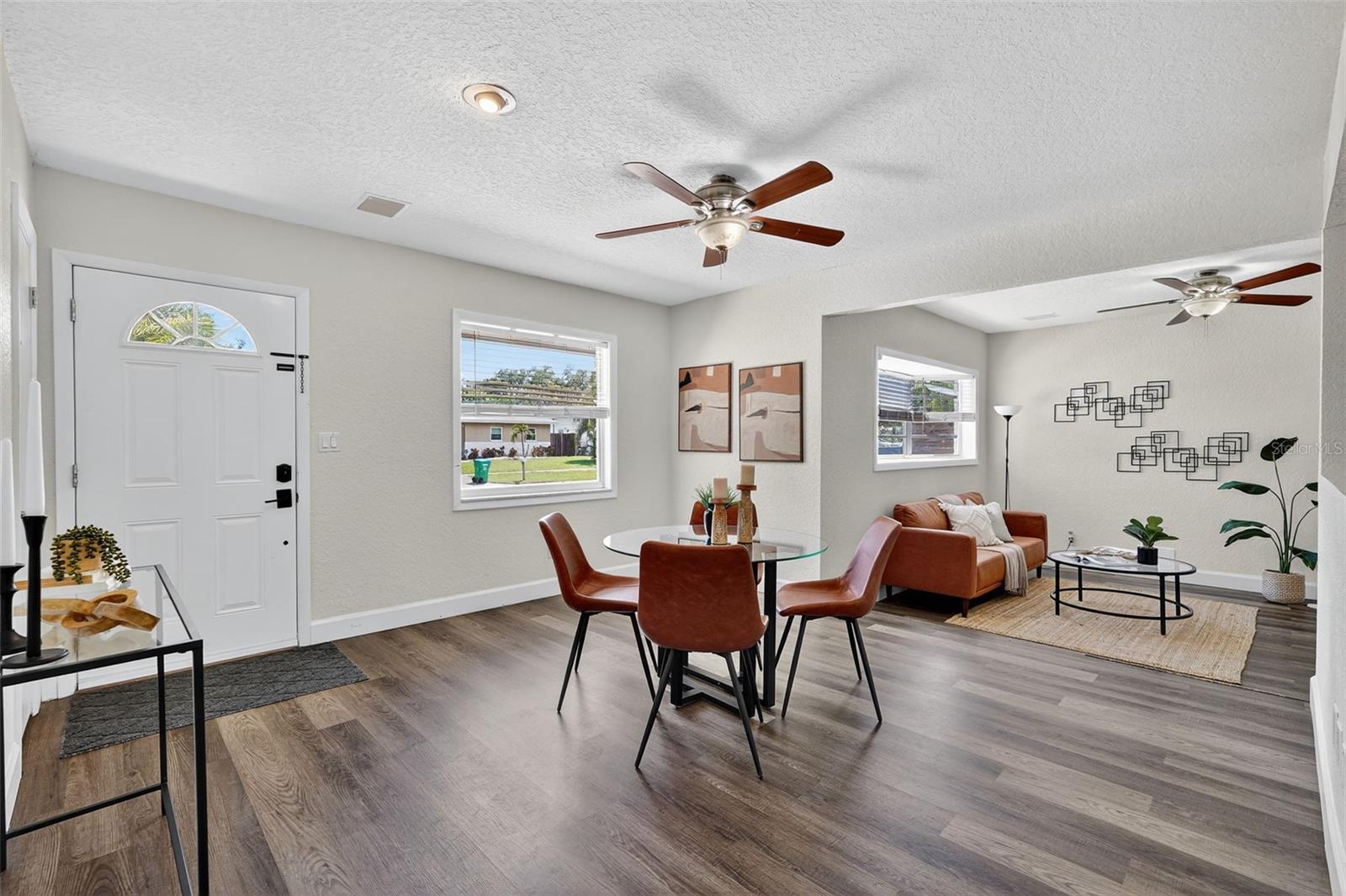 SEMINOLE LAKE VILLAGE 1ST ADD - Residential Lease