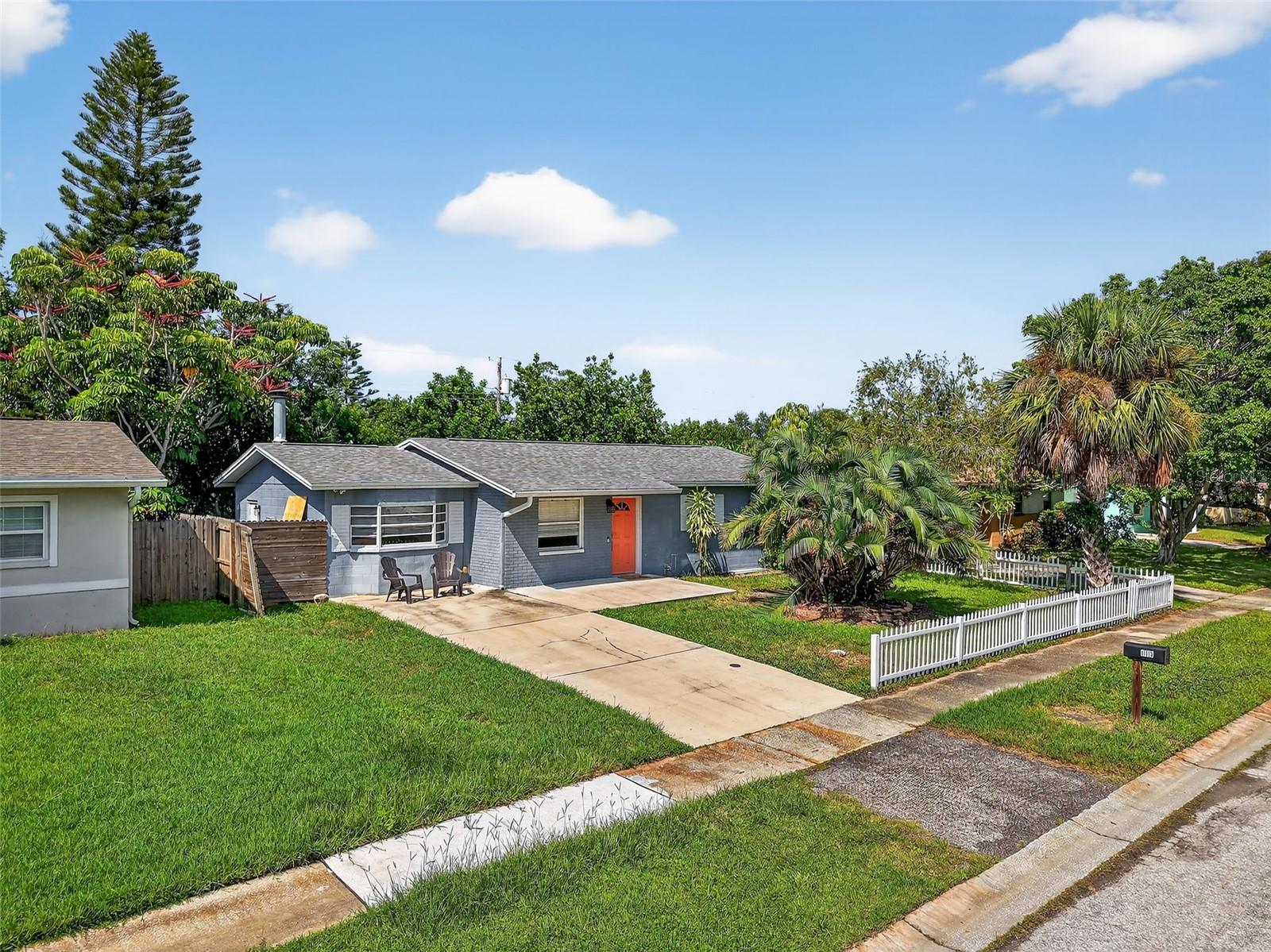 SEMINOLE LAKE VILLAGE 1ST ADD - Residential Lease