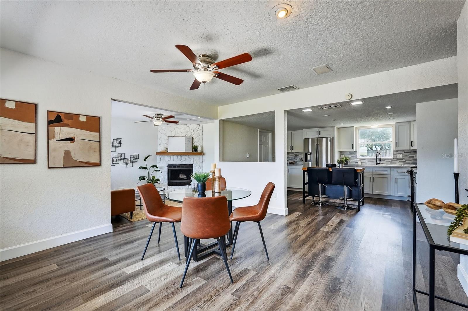 SEMINOLE LAKE VILLAGE 1ST ADD - Residential Lease