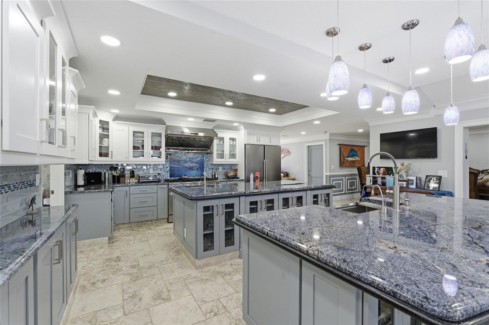 MAXIMO MOORINGS - Residential