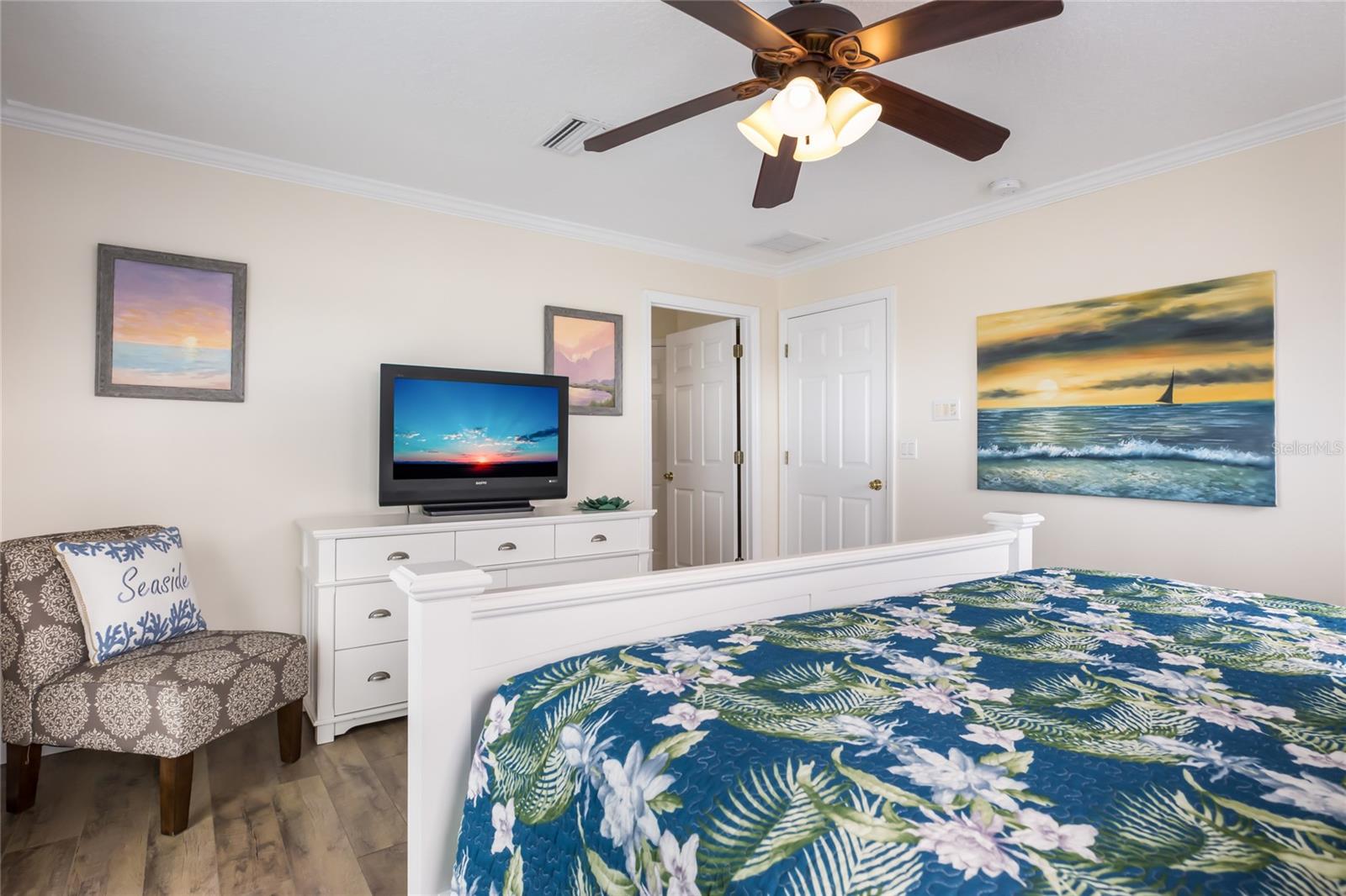 HOLMES BEACH - Residential