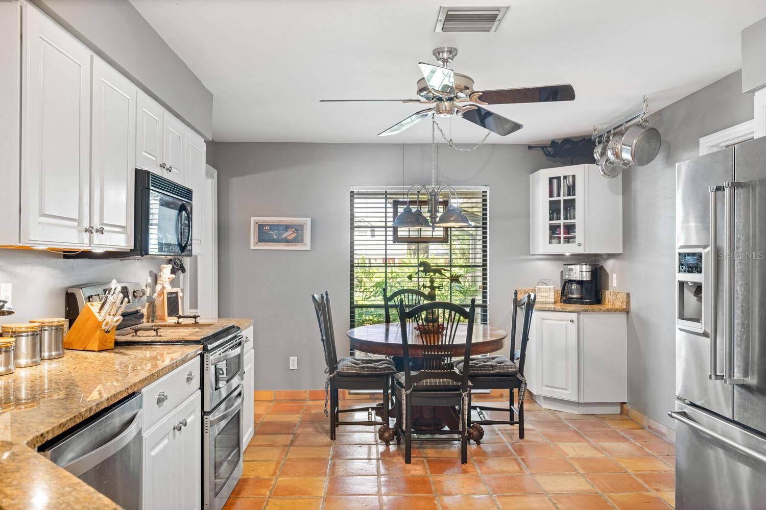 SWEETWATER OAKS SEC 18 - Residential