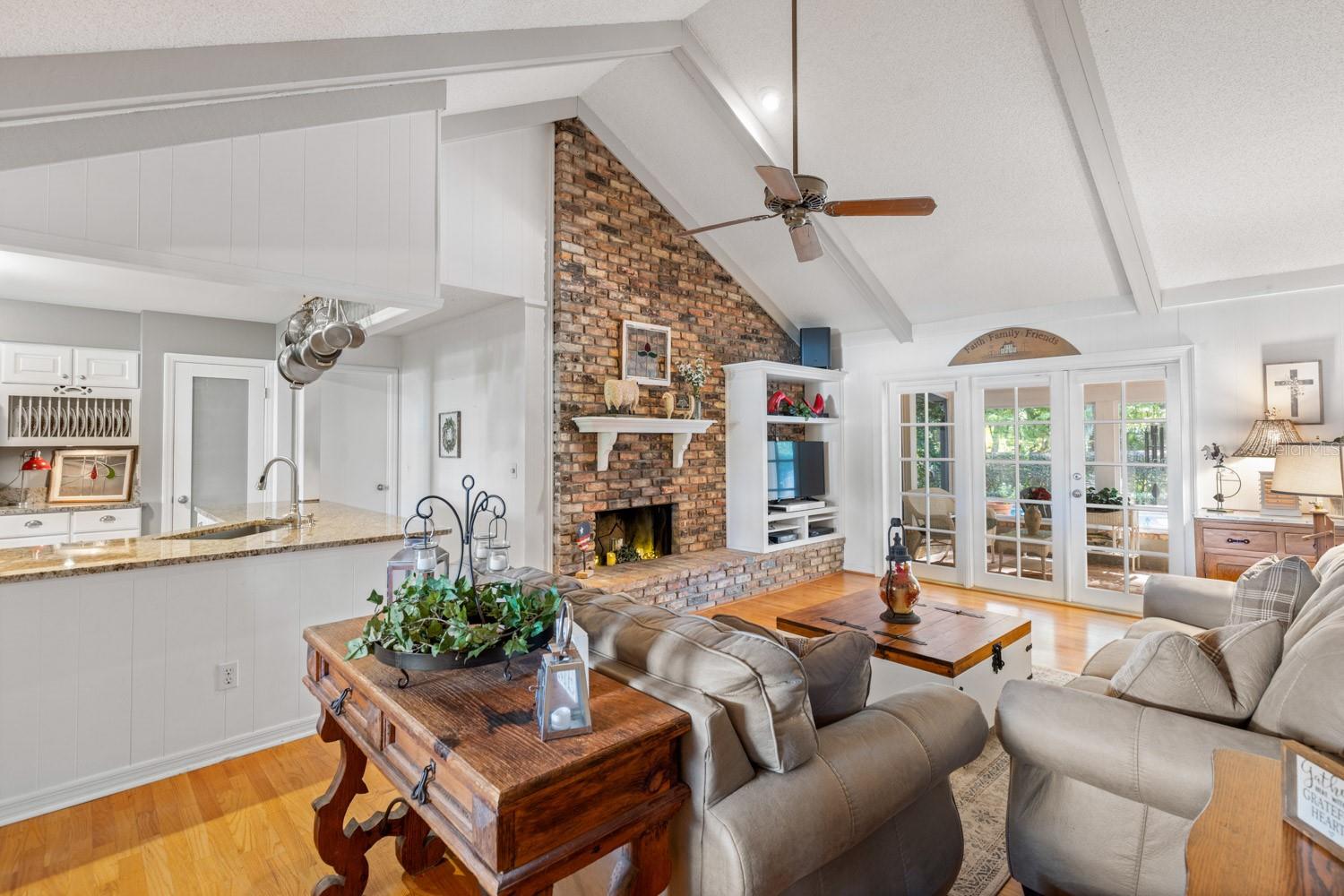 SWEETWATER OAKS SEC 18 - Residential