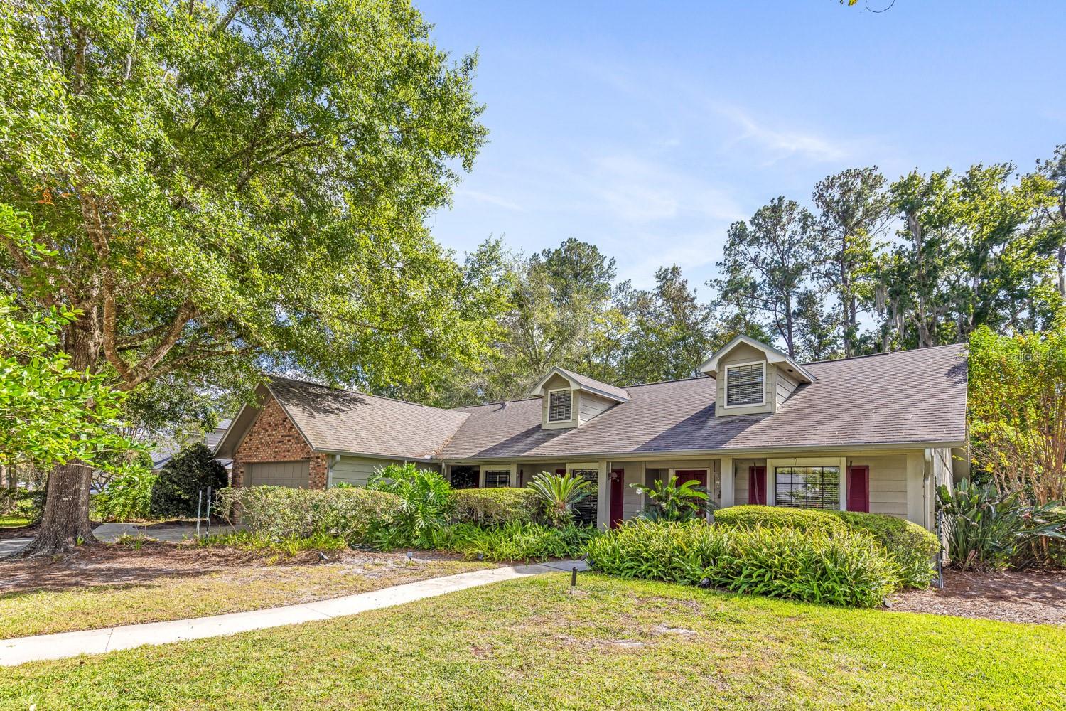 SWEETWATER OAKS SEC 18 - Residential