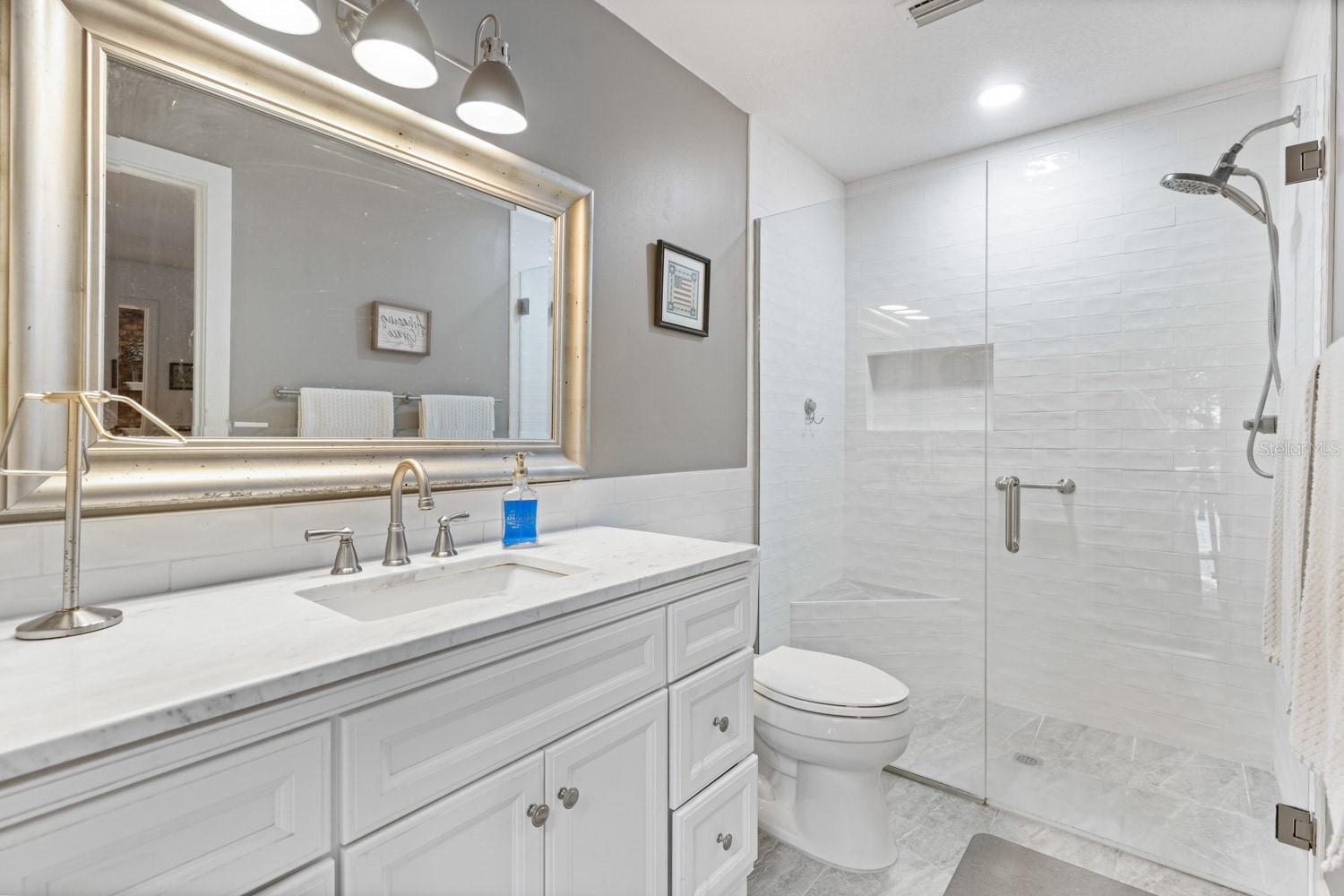 SWEETWATER OAKS SEC 18 - Residential