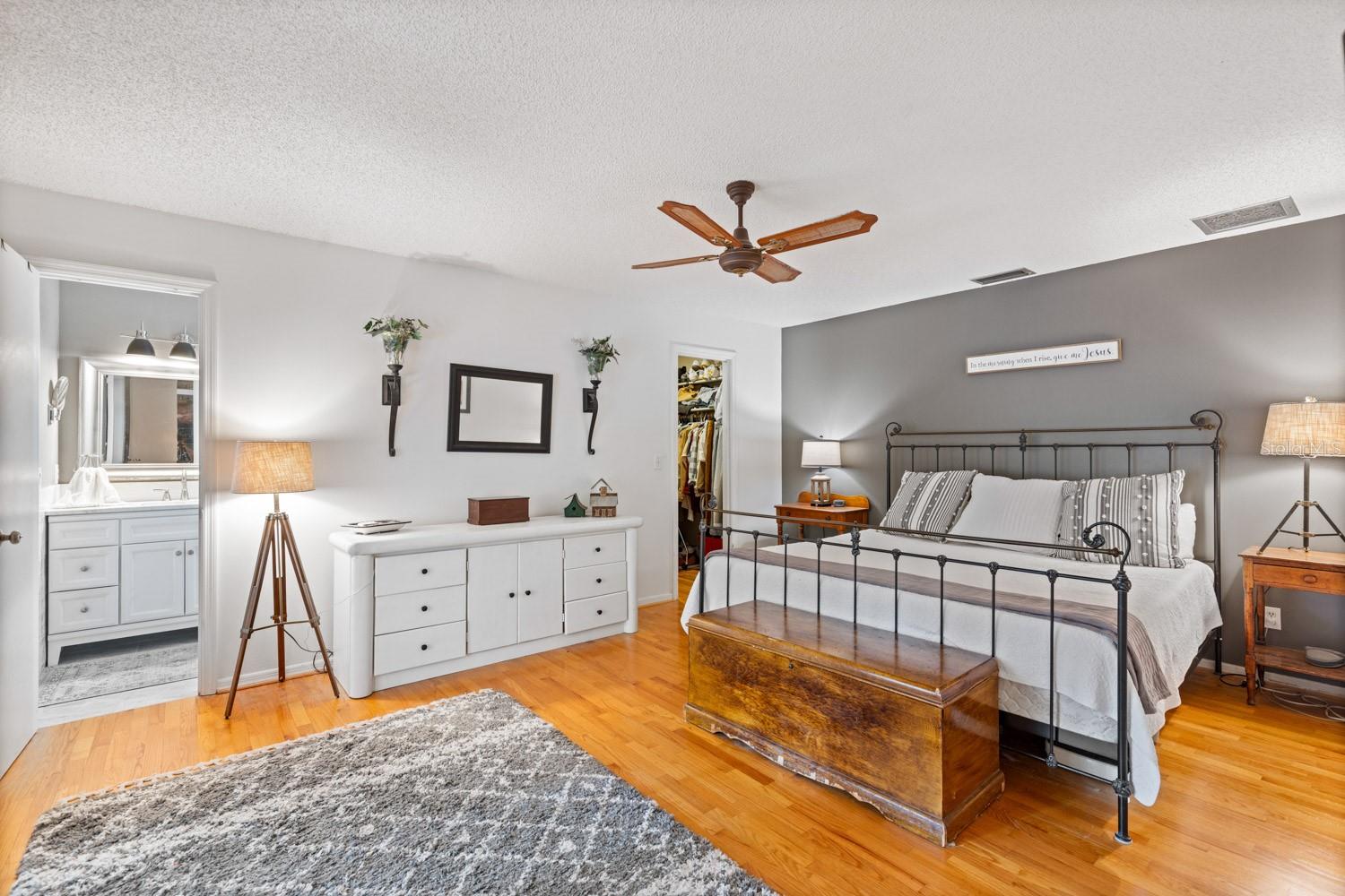 SWEETWATER OAKS SEC 18 - Residential