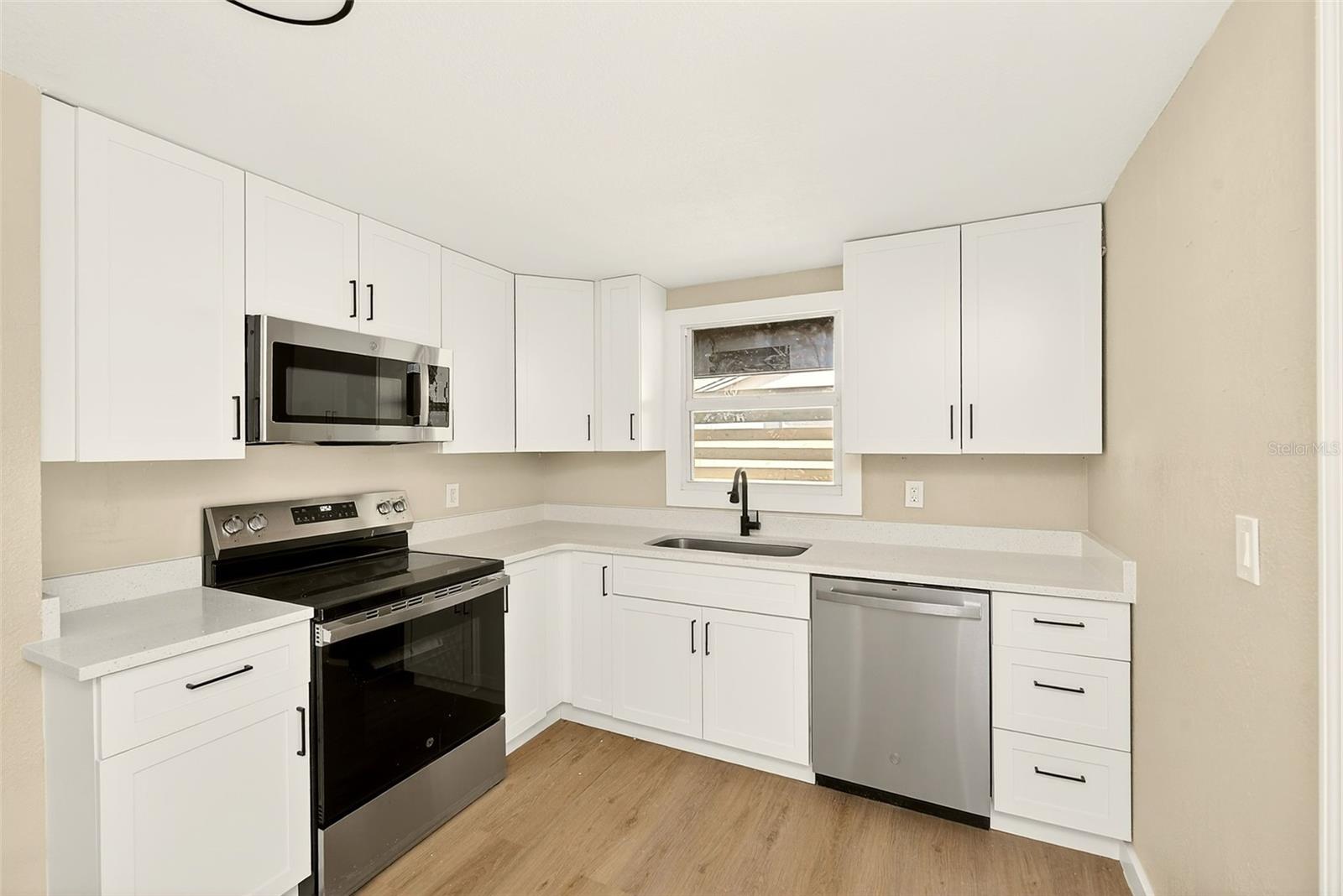 HIGHLAND PINES REV - Residential