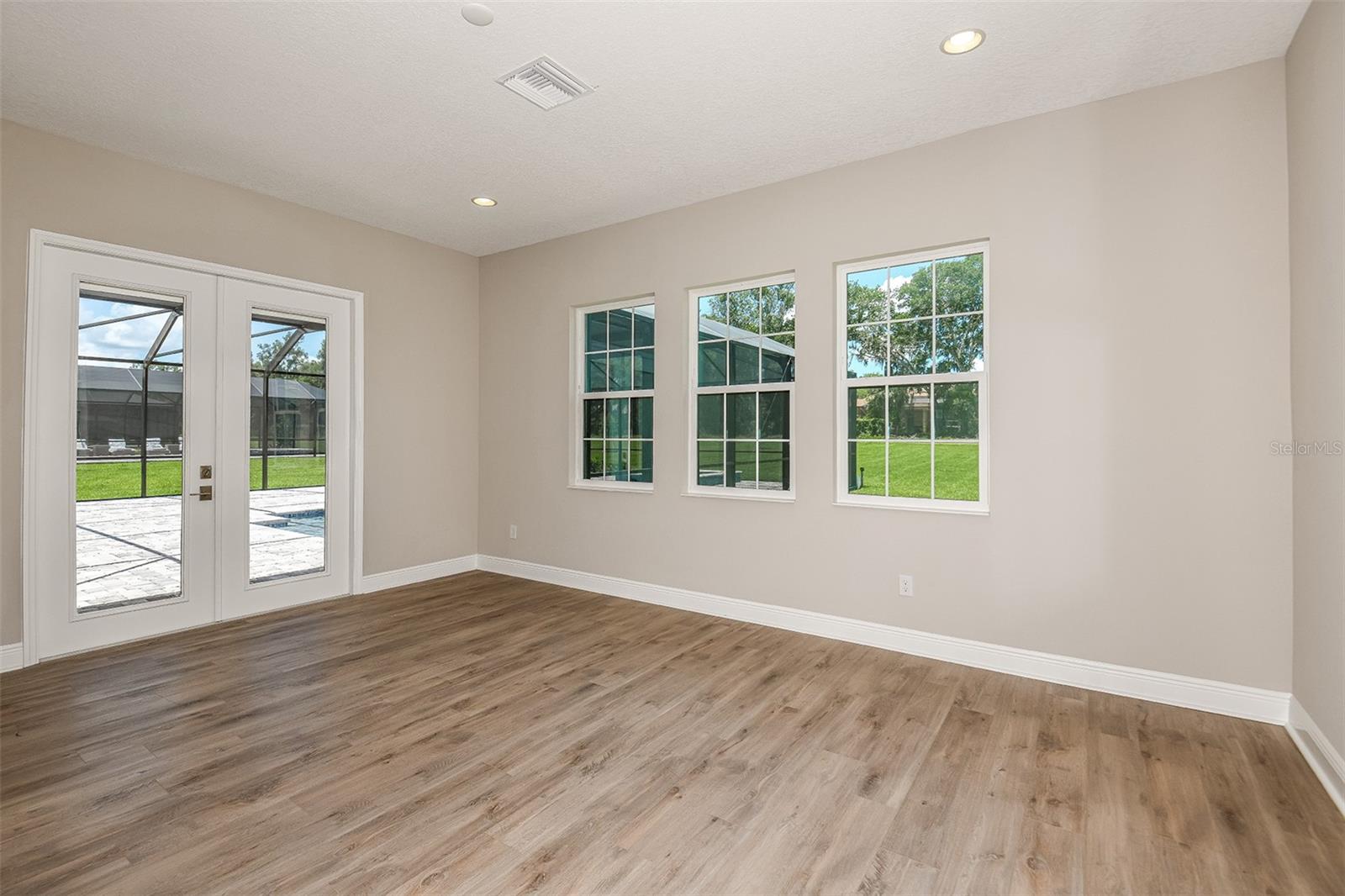 HINTON HAWKSTONE PHASE 1B LOT 6 BLOCK 45 - Residential