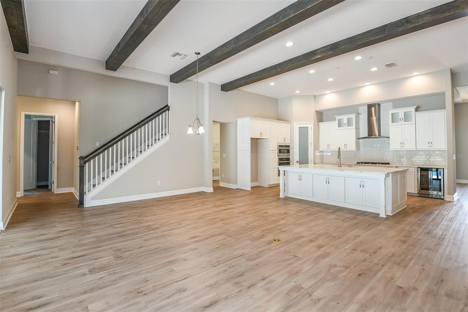 HINTON HAWKSTONE PHASE 1B LOT 6 BLOCK 45 - Residential