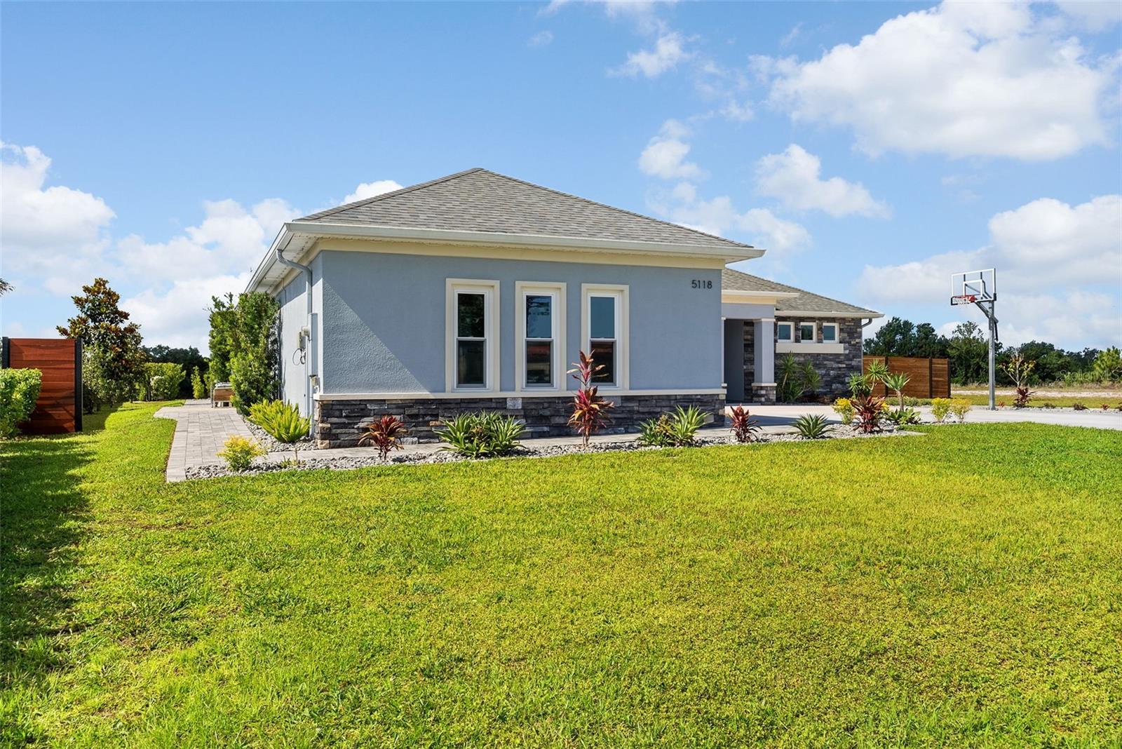 5118 LAKE TOSCANA DRIVE