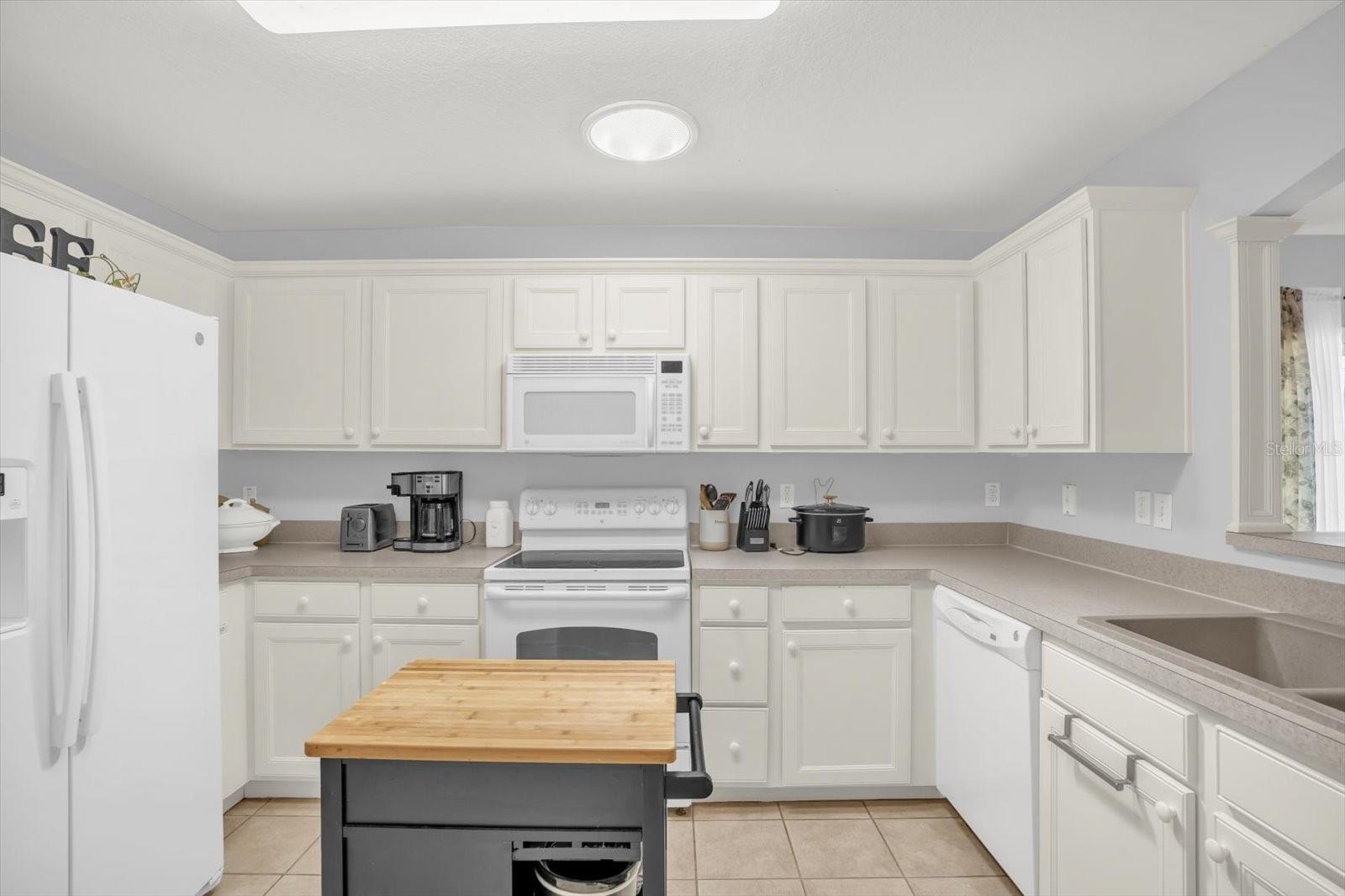 TRADITIONS PH 01 - Residential