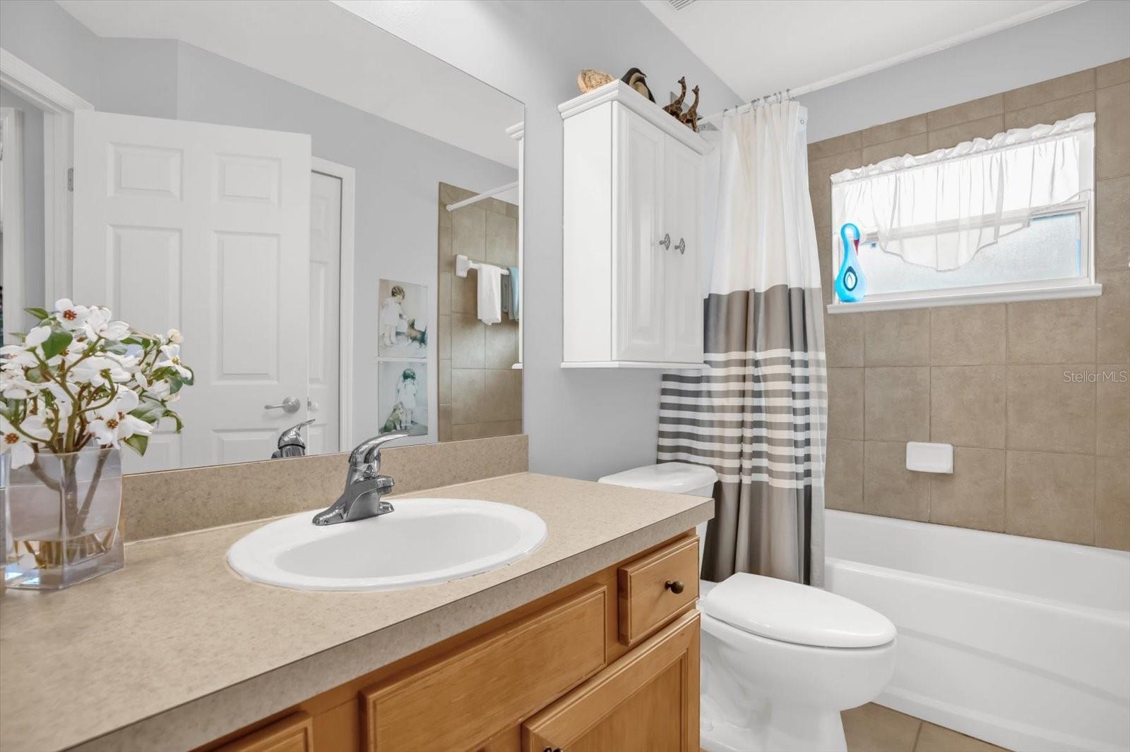 TRADITIONS PH 01 - Residential